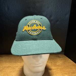 Vintage Green Bay Packers Football New Era Size 7 Hat Fitted - Picture 1 of 5