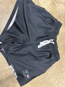 Takedown Shorts Mens Small  Black Solid MMA Grappling Wrestling 5” - Picture 1 of 4