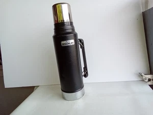 STANLEY ALADDIN BLACK THERMOS HOT COLD MFG USA 1998 # 944DH VTG NICE - Picture 1 of 17