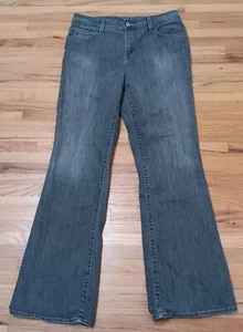 Eddie Bauer Women's Jeans Black Denim Size 8r Natural Fit Bootcut - Picture 1 of 10