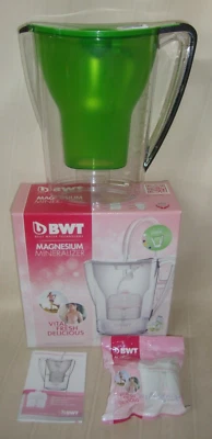 BWT Penguin 2.7 L Magnesium Mineralizer Drinking Water Filter Jug in GREEN NEW - Image 1 of 4