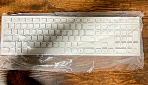 Dell Keyboard and Mouse KM5221W - Picture 1 of 5