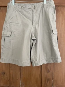 Women’s Cabelas Beige Cargo Pockets Shorts 10 - Picture 1 of 8