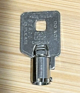 Fort Lock Chicago Key 27381 - Picture 1 of 2