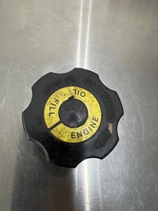 1983 1985 FORD ESCORT AND EXP MERCURY LYNX LN7 1.6L OIL FILLER FILL CAP - Picture 1 of 2