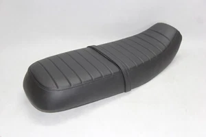 Triumph Thunderbird Legend 1995-2003 bolt-on (screw) motorcycle seat Code: L5146 - Picture 1 of 11