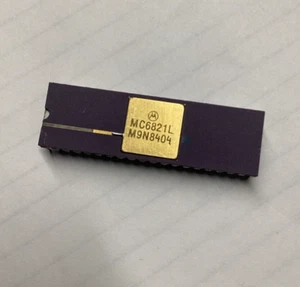 1X IC MC6821L - Picture 1 of 1