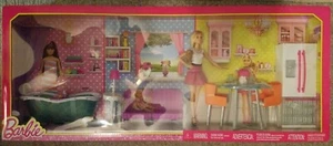 Muñeca y muebles Barbie juego de regalo: 3 habitaciones (cocina, baño, sala de estar) nuevo - Imagen 1 de 10