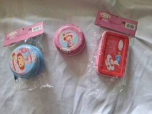 USED Strawberry Shortcake Metal Coin Purse Lot Of 3 2004 - Picture 1 of 7