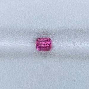 Natural 0.62 Cts Unheated Emerald Pink Sapphire Ideal Gift for Her - Picture 1 of 5
