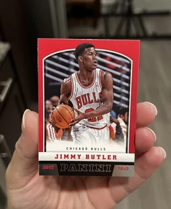 Jimmy Butler 2012-13 Panini Baloncesto Chicago Bulls Novato #225 RC Base - Imagen 1 de 7