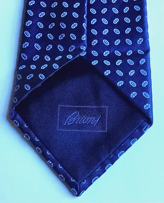 BRIONI midnight blue , classy motifs all silk Tie handmade in Italy 🇮🇹 - Image 1 of 4