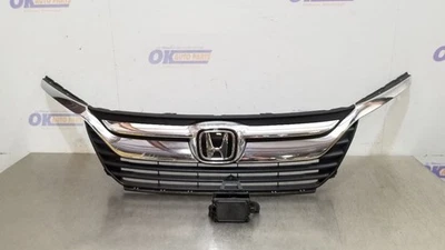 18 2018 HONDA ODYSSEY UPPER GRILLE ASSEMBLY WITH RADAR MODULE - Image 1 of 4