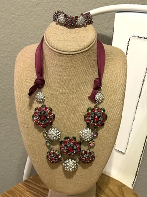 "Juego de pulsera de 13-14"" con cinta de flores de cristal rojo Ann Taylor" Foto 1 de 4