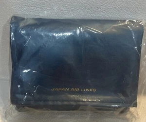 VINTAGE NEW JAPAN AIR LINES BLUE BUSINESS CLASS AMENITY KIT, SEE PICS 4 CONTENTS - Picture 1 of 8