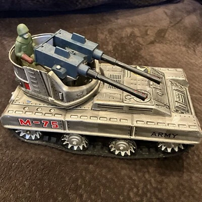 Vintage 1950s (Japan) FIRING CANNONS ANTI-AIRCRAFT M-75 ARMY TANK Toy - Image 1 of 4
