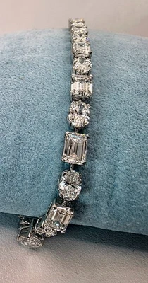 14.19 Ct Alternating Lab Grown Diamond Bracelet Authenticated by GIA E-F VS - Image 1 of 4