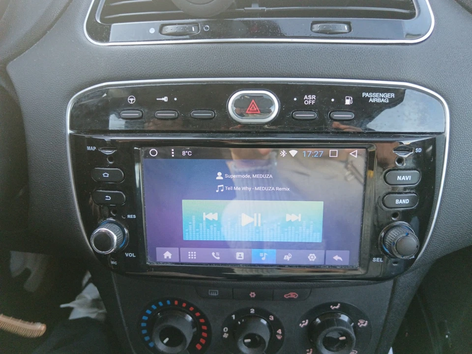 AUTORADIO FIAT GRANDE PUNTO ANDROID 11 STEREO AUTO WIFI COMANDI VOLANTE CARPLAY - Immagine 1 di 1