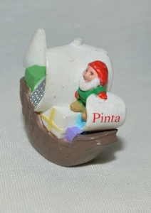 1992 Hallmark Pinta - Envío Columbus - Feliz Navidad Miniatura - con etiqueta dorada - Imagen 1 de 1