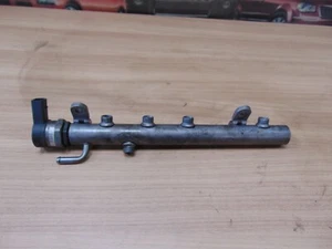 2008 CHRYSLER 300C 3.0 CRD N/S LEFT FUEL INJECTOR FUEL RAIL A6420700695/005 - Picture 1 of 6