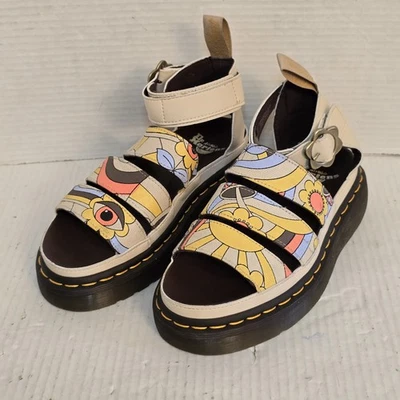 Sandalias Dr. Martens Vegan Clarissa II QUAD Retro Lona Plataforma Correa Beige 6 Foto 1 de 4