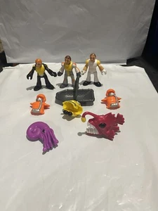 Imaginext Deep Sea Mission Lot Action Figures And Animals - Picture 1 of 4