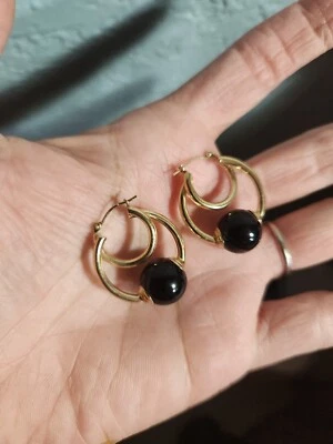 Pendiente aro oro amarillo 14K cuentas de ónix 7,2 gr  Foto 1 de 4