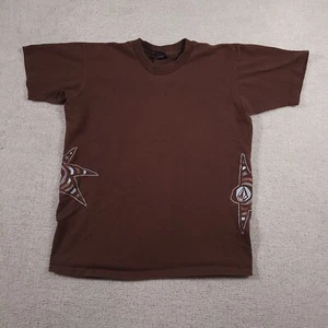 Vtg Volcom Skateboards Shirt Mens Medium Art Element Wrap Around Graphic Tee USA - Picture 1 of 14