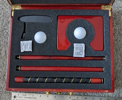 JUEGO DE PONER DE PRÁCTICA DE OFICINA DE GOLF INTERIOR SIN USAR CAJA DE TRANSPORTE DE MADERA REGALO NAVIDAD Foto 1 de 4