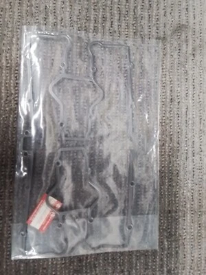 Suzuki GS750E GS1100E/ES 1982-1983 y junta de cubierta de válvula Foto 1 de 3