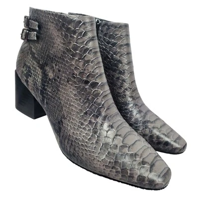 Botines superiores de cuero gris con cremallera Donald Pliner para mujer talla 7,5 Foto 1 de 4