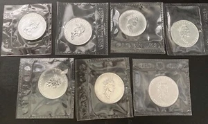 Canadian Silver Maple Leaf Queen Elizabeth $5 Dollar Coin - 1989-1993 Available - Picture 1 of 9