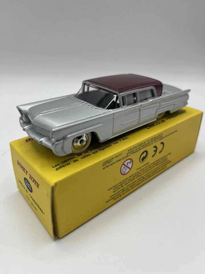 ATLAS DINKY TOYS 532 LINCOLN PREMIERE SILVER/MAROON — 第 1/1 张图片