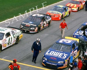 DALE EARNHARDT SR, JEFF GORDON & MIKE SKINNER AT DAYTONA 8X10 GLOSSY PHOTO - Picture 1 of 1