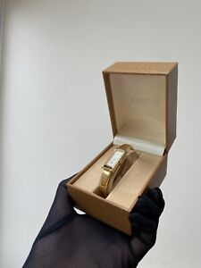 Vintage Gucci 1500L Gold Plated Ladies Watch With Box And Papers - Working