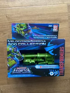 Transformers Legacy Velocitron Speedia 500 Collezione Voyager Road Hauler NUOVO - Foto 1 di 6