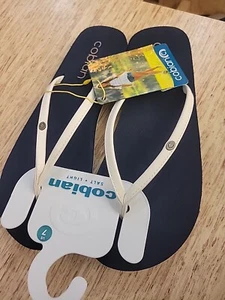 COBIAN NIAS BOUNCE WHITE/NAVY FLIP-FLOPS WOMENS SIZE 7- NEW - Picture 1 of 9