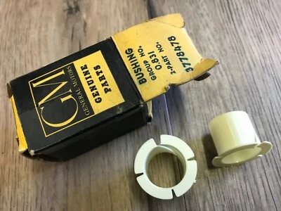 Chevrolet GMC C K 1960-64 camión como nuevo GM embrague pedal bujes 2 piezas 3778478  Foto 1 de 2