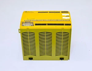 Pilz 773100 PNOZ m1p EXPANDABLE SAFETY RELAY BASE UNIT 24VDC #2 - Picture 1 of 5