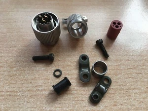 Amphenol - 62GBSS-16F08-33PN Connettore militare 3 PIN NUOVO Z2778 - Foto 1 di 8