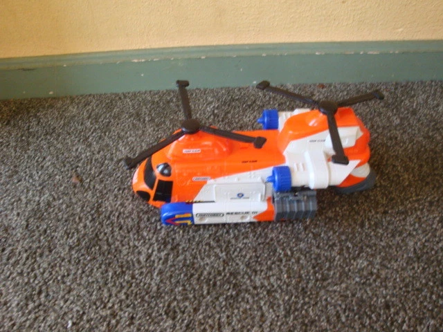 MATCHBOX RESCUE GUARD 2008 RARE ITEM!  SQUEEZE HAND HELD LEVER TO SPIN PROPS  - Image 1 of 4