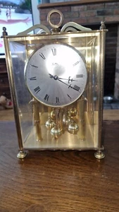 VINTAGE GERMANY KOMA LARGE TORSION ANNIVERSARY CLOCK / BEVELLED ETCHED GLASS 9" - Picture 1 of 9