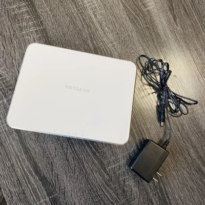 Netgear Arlo VMB3000 Smart Home Base Station With AC Power Adapter - Image 1 of 4