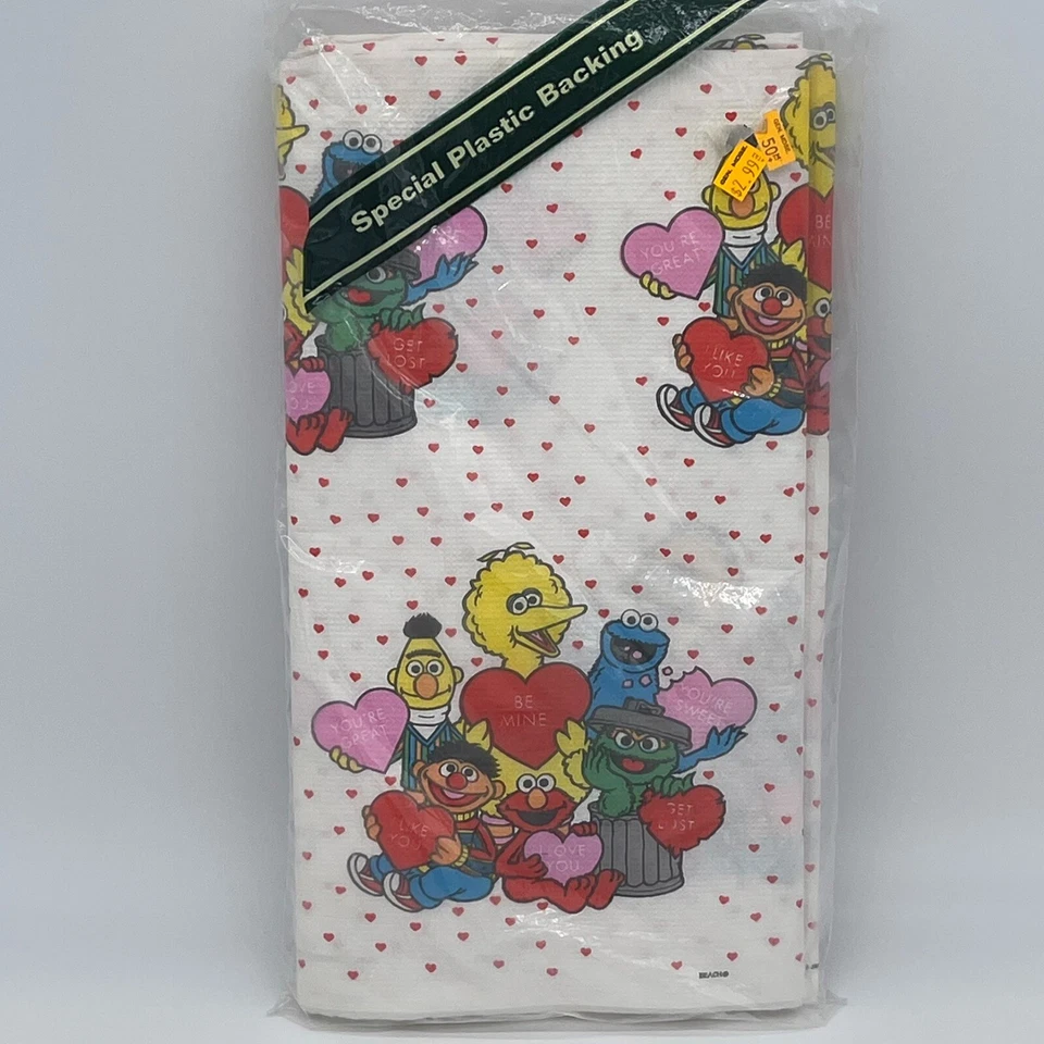 复古海滩芝麻街情人节纸桌布 54 英寸 x 96 英寸 — 第 1/4 张图片