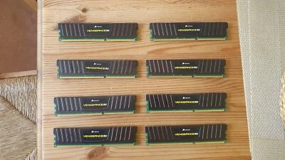 Corsair 4GB Vengeance Low Profile DDR3 1600MHz RAM Module (8x4GB - 32GB) - Image 1 of 2