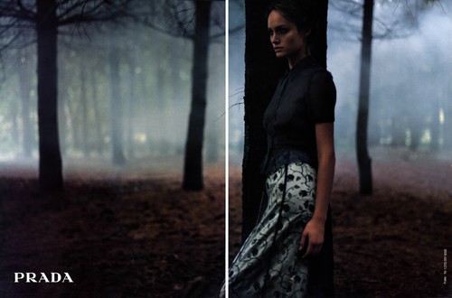 1997 Prada Glen Luchford Amber Valletta moda 4 pagine RIVISTA ANNUNCIO