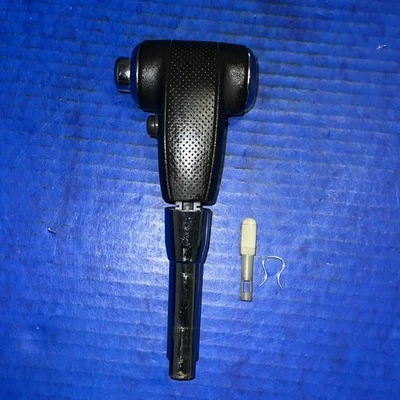 2005-2012 NISSAN XTERRA PATHFINDER FRONTIER  GEAR Shifter Knob Black Rubber - Image 1 of 3