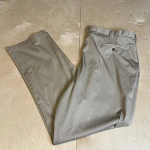Haggar Classic Fit Premium No Iron Khaki Flat Front 46X36 - Picture 1 of 6