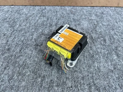 INFINITI Q50 2014-2017 OEM UNDER CONSOLE CONTROL MODULE UNIT (INTACT) - Image 1 of 4