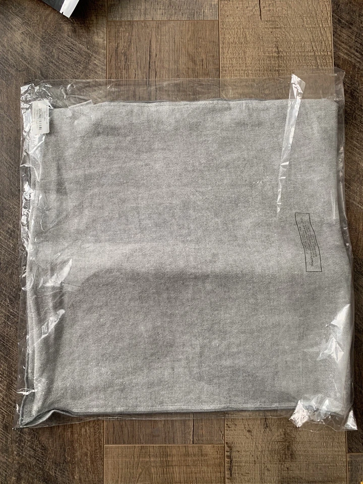 Funda de Almohada Brera Lino by Designers Guild en Zinc 43cmx43cm Funda de Repuesto Foto 1 de 4